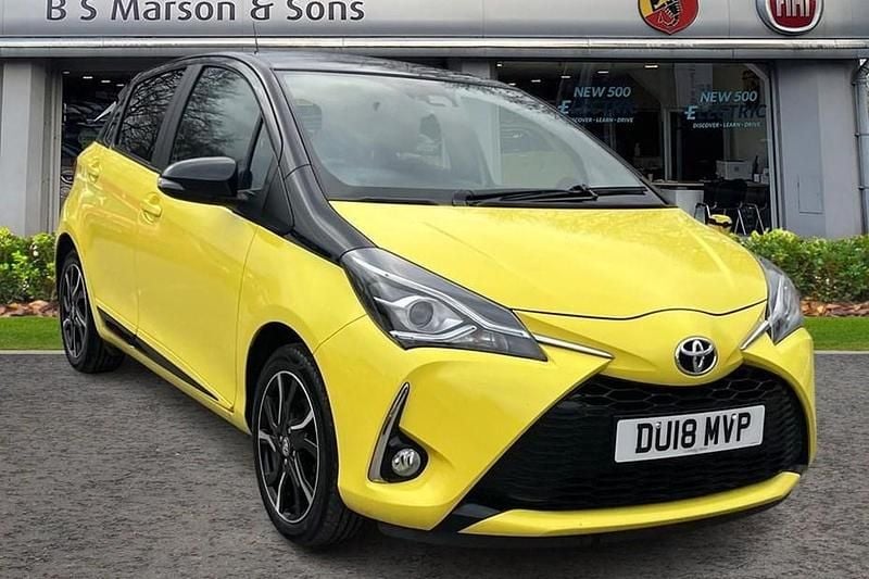 Yellow Used 2018 Toyota Yaris Edition Hatchback | £9,995 (Fair price) - Image 1/1