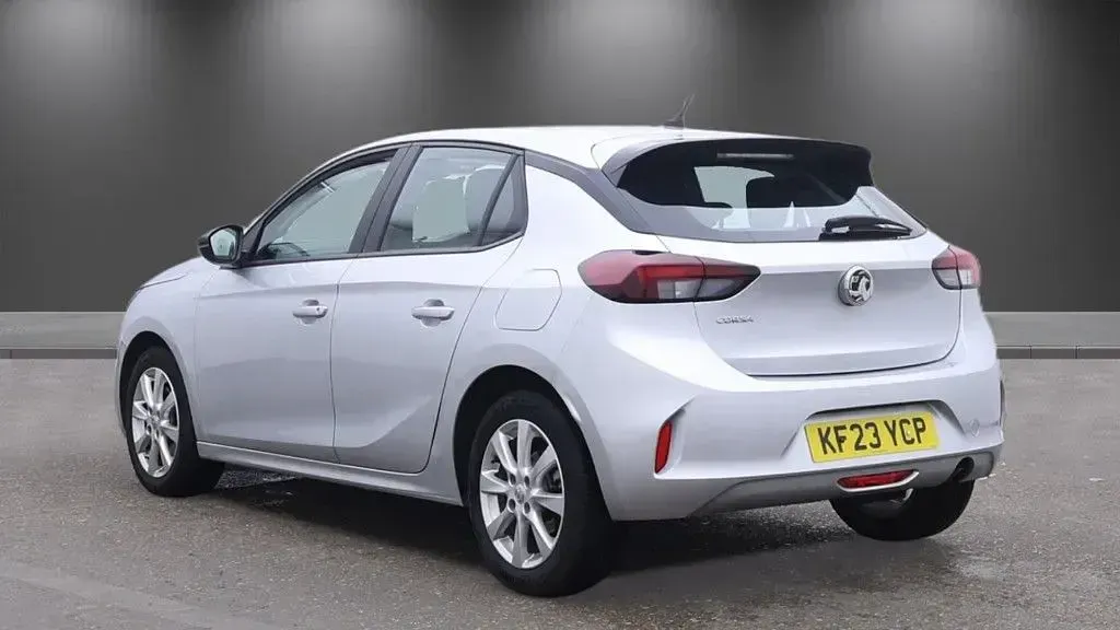 Used Vauxhall Corsa Design Edition 100 HP (73 kW) 2023 Silver Hatchback