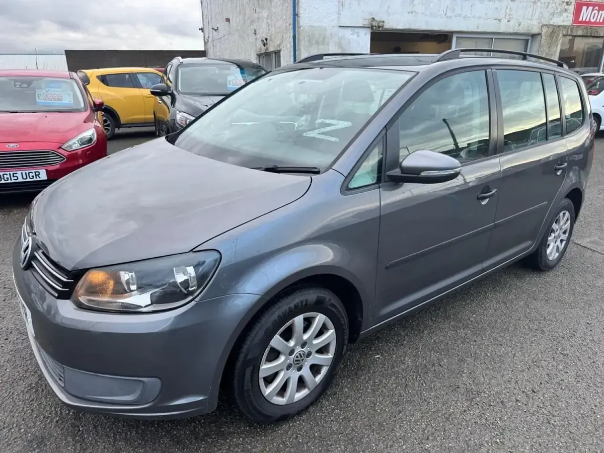 Used VW Touran S 105 HP (77 kW) 2011 Grey MPV