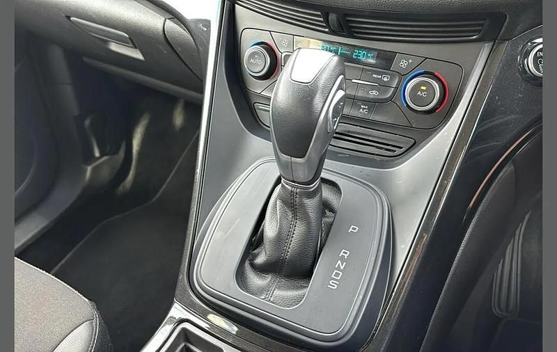 Used Ford Kuga Titanium 177 HP (130 kW) 2019 Blue SUV