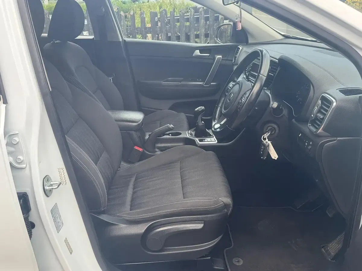 Used Kia Sportage 130 HP (95 kW) 2016 White SUV