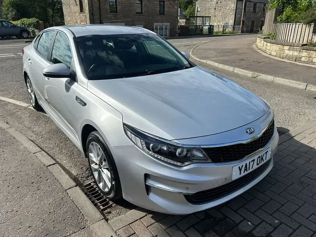 Used Kia Optima 139 HP (102 kW) 2017 Silver Sedan