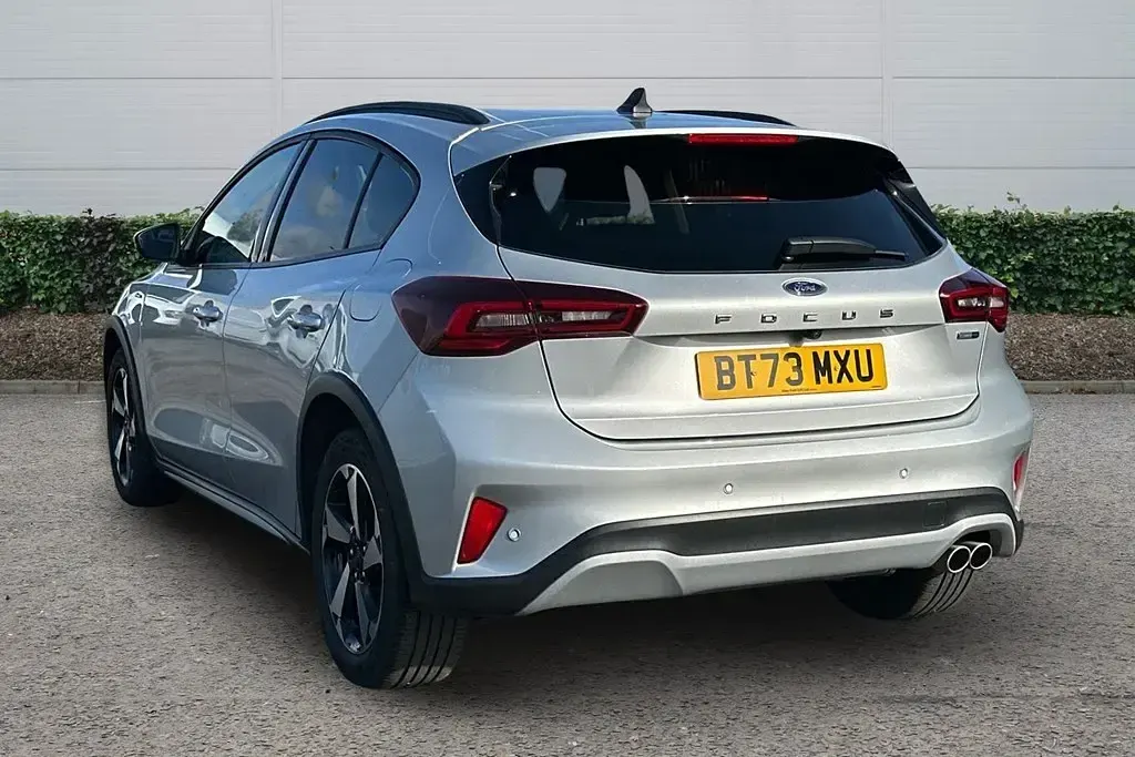 Usado Ford Focus Active 155 HP (114 kW) 2023 Prateado Citadino