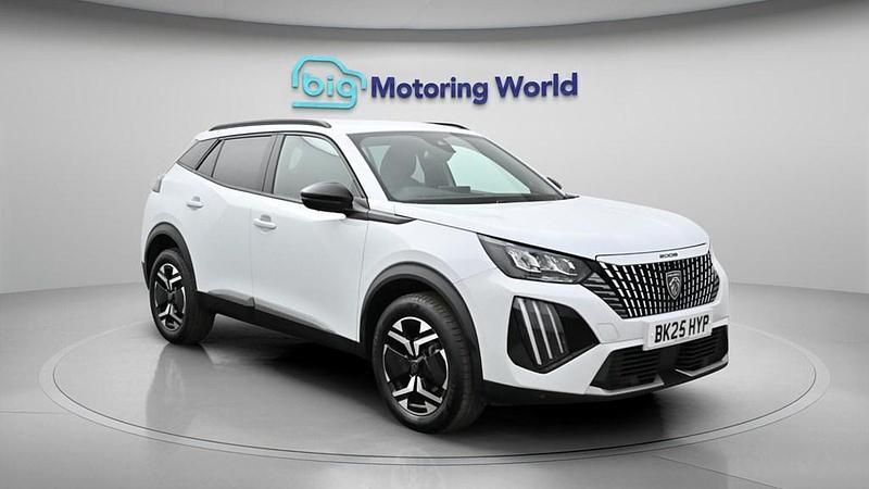Used Peugeot 2008 Allure 130 HP (95 kW) 2025 White SUV