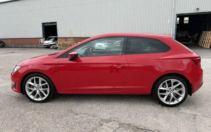 Used Seat Leon SC FR 150 HP (110 kW) 2014 Red Hatchback