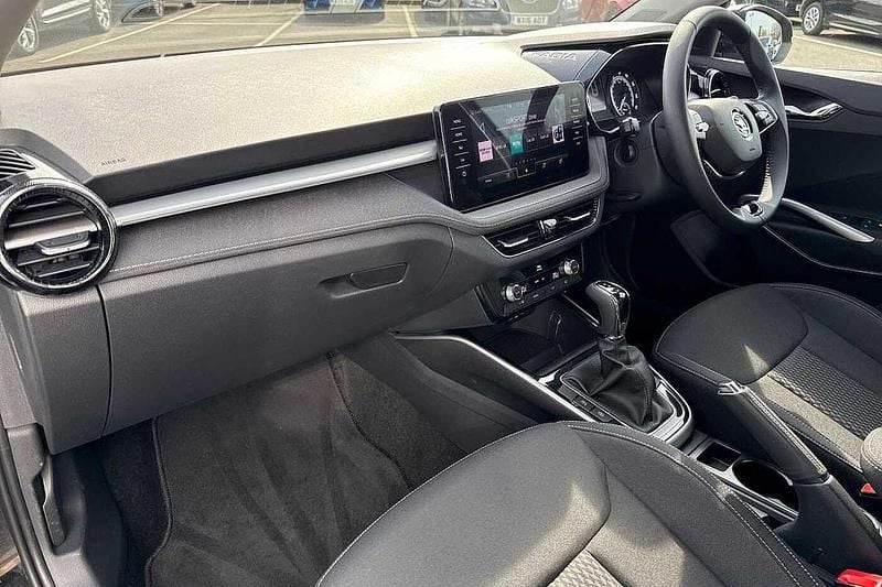 Used Skoda 110 R SE L 81 HP (59 kW) 2024 Black magic pearl effect Hatchback