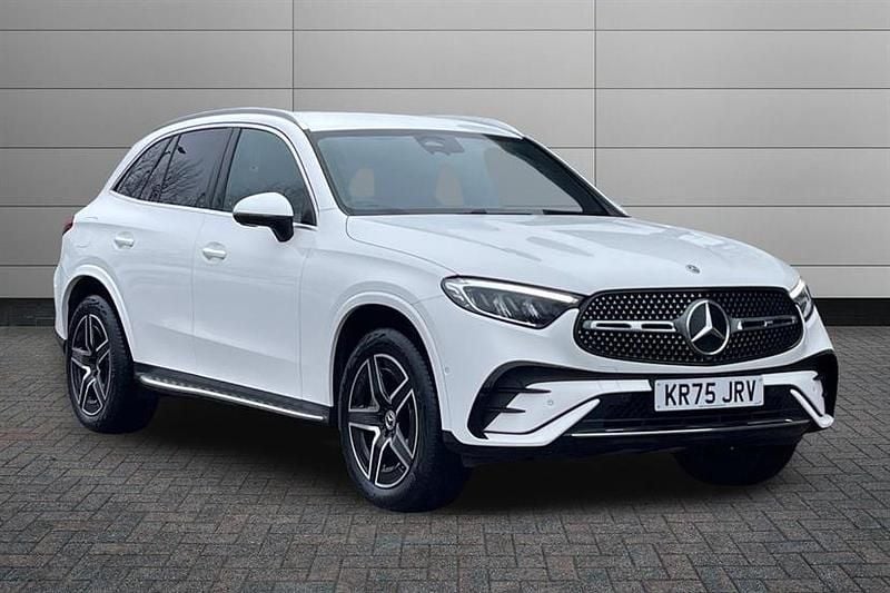 Used Mercedes GLC300e AMG line 313 HP (230 kW) 2025 White Estate