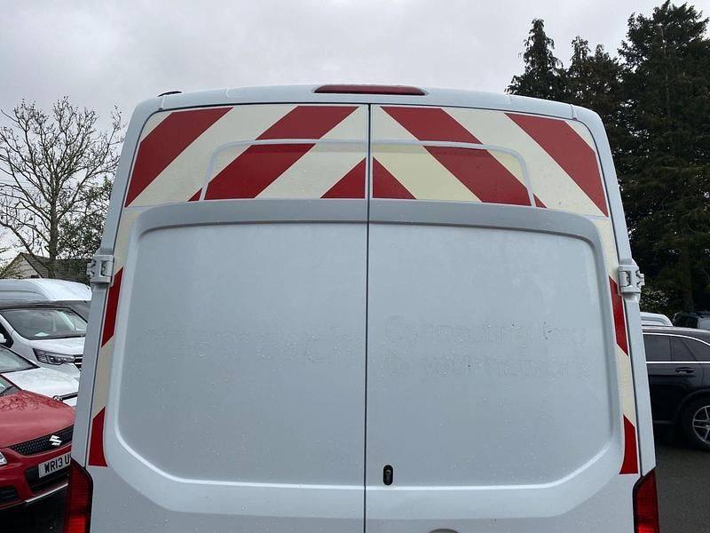 Used Ford Transit 130 HP (95 kW) 2019 White Van