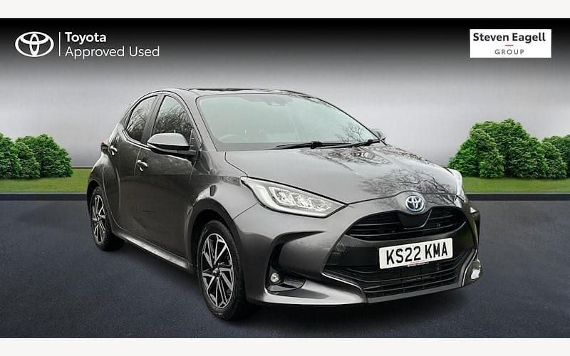 Used Toyota Yaris Hybrid Design 116 HP (85 kW) 2025 Hatchback