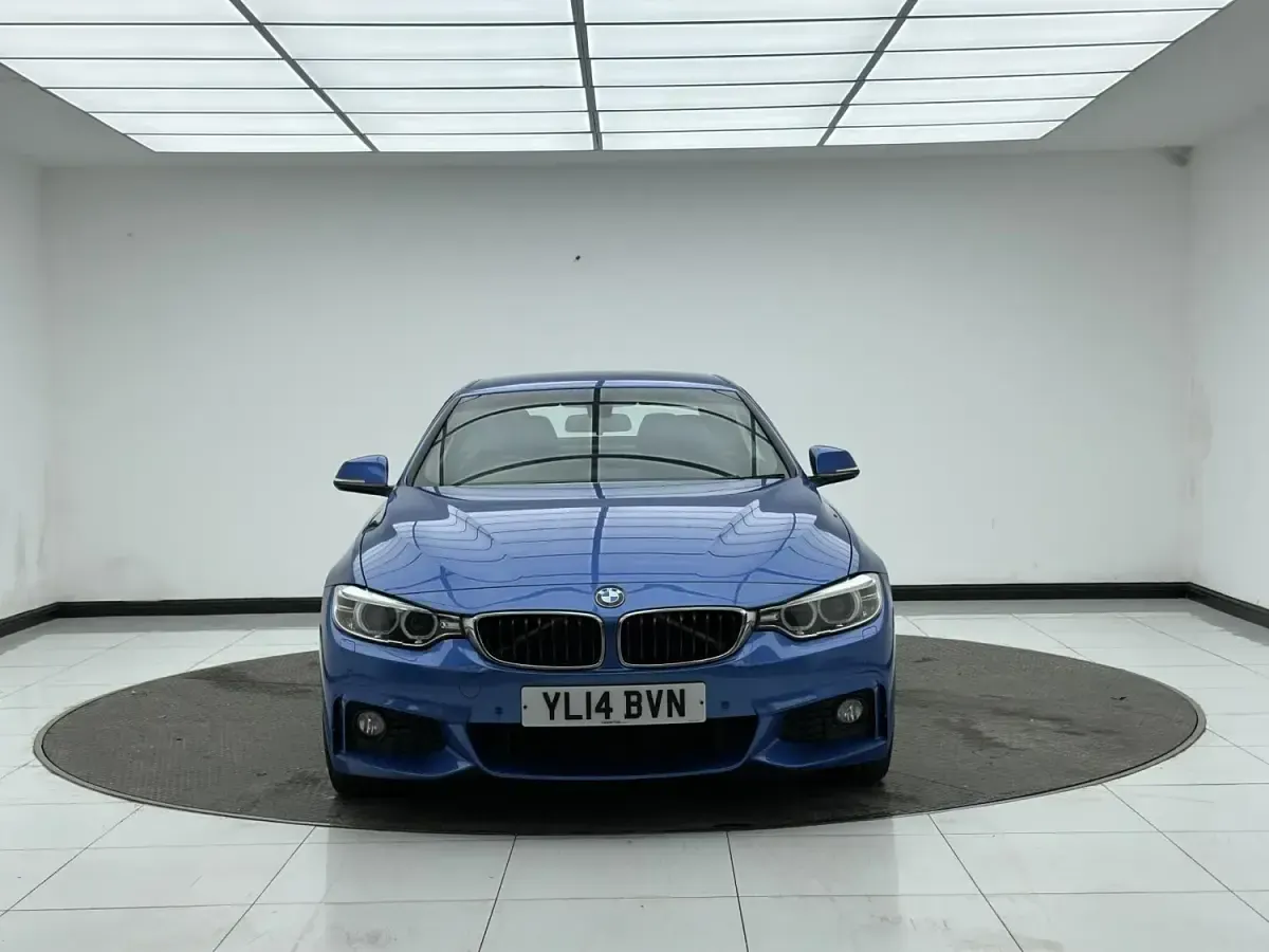 Usado BMW 420 M Sport 184 HP (135 kW) 2014 Azul Cabrios
