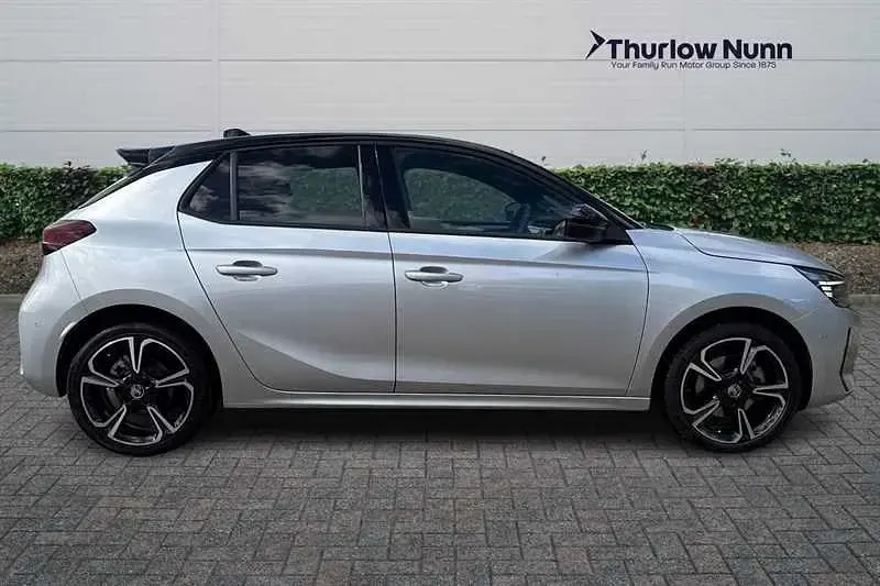 Second-hand Vauxhall Corsa Ultimate 100 CP (73 kW) 2025 Gri Hatchback