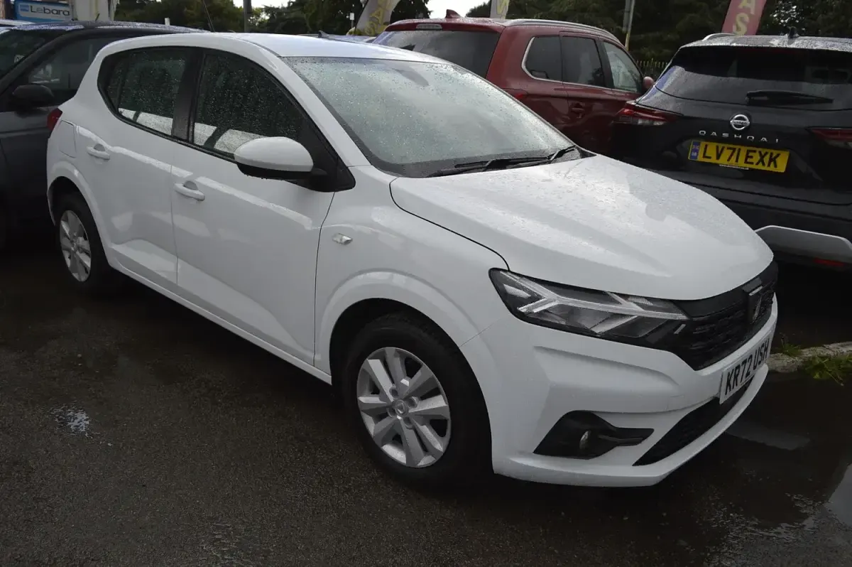 Used Dacia Sandero Comfort 2022 White Hatchback