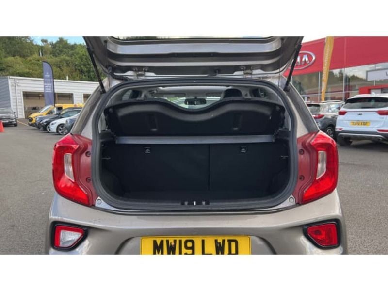 Used Kia Picanto X-Line 83 HP (61 kW) 2019 Silver Hatchback