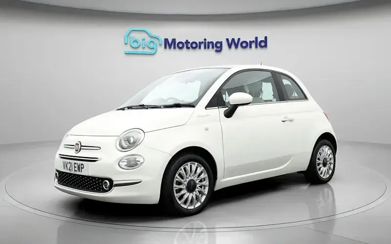 Used Fiat 500 Dolcevita 69 HP (50 kW) 2021 White Hatchback