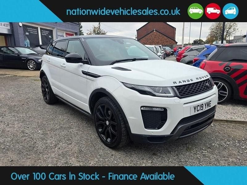White Used 2019 Land Rover Range Rover evoque HSE Dynamic Estate | £14,559 (Super price) - Image 1/4