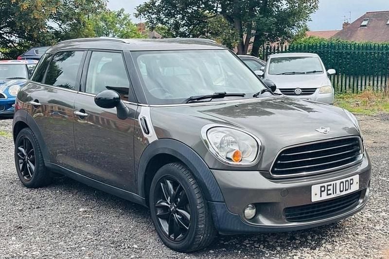 Used 2011 Mini Countryman SUV | £2,000 (Good price) - Image 1/1