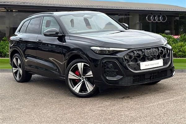 Black Used 2025 Audi Q5 Advanced SUV | £53,490 - Image 1/4