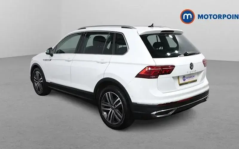 Begagnad VW Tiguan Elegance 150 HK (110 kW) 2023 SUV
