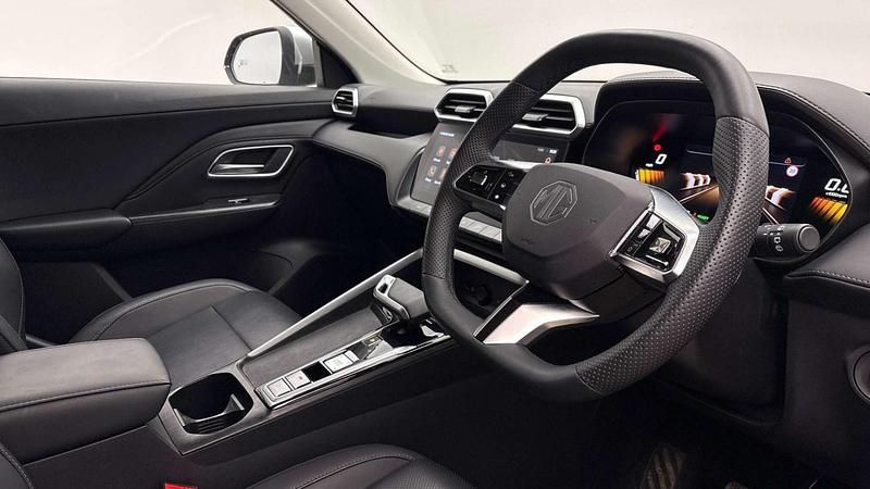 Used MG ZS Trophy 2025 Silver SUV