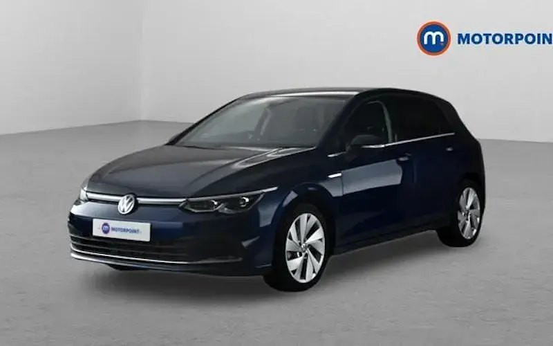 Used VW Golf VIII Style 131 HP (96 kW) 2023 Hatchback