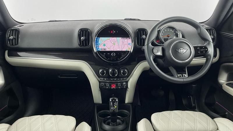 Used Mini Cooper Countryman Exclusive 134 HP (98 kW) 2022 Black SUV