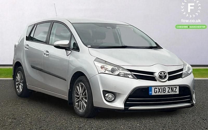 Silver Used 2017 Toyota Verso MPV | £16,099 (Expensive) - Image 1/4