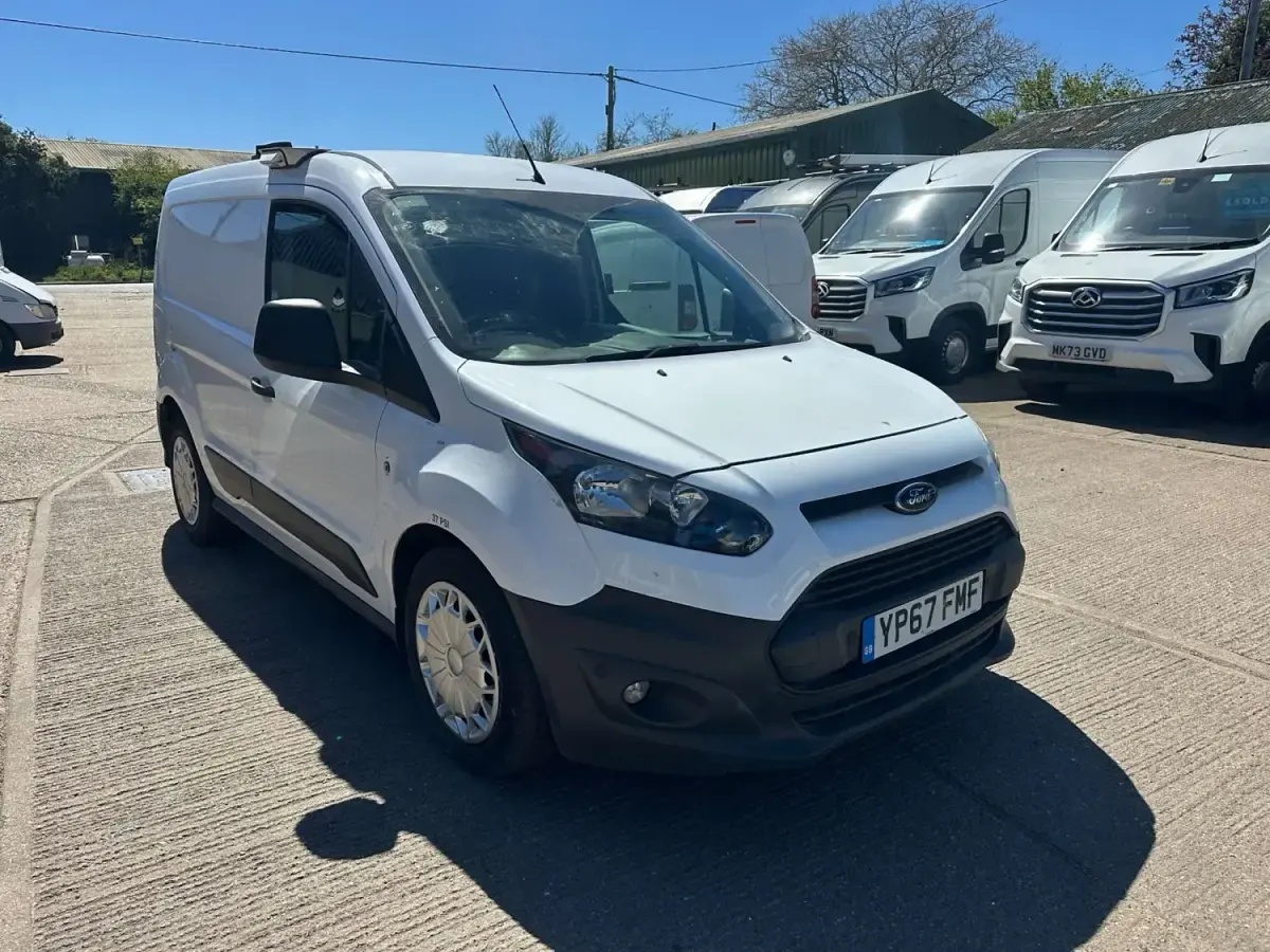 Używany Ford Transit Connect 100 KM (73 kW) 2017 Biały Minivan