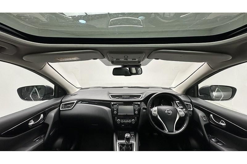 Used Nissan Qashqai Tekna 2016 Grey SUV