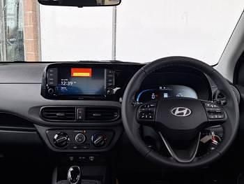 New Hyundai i10 Advanced 63 HP (46 kW) 2026 Pearl  dragon red Hatchback