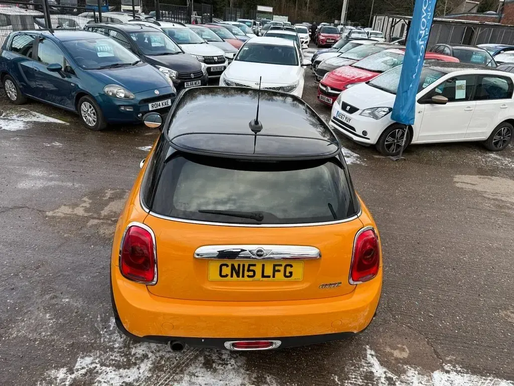 Used Mini Cooper Hatch 136 HP (100 kW) 2015 Orange Hatchback