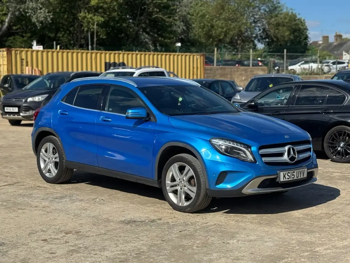 Used Mercedes GLA220 Premium 2015 Blue SUV