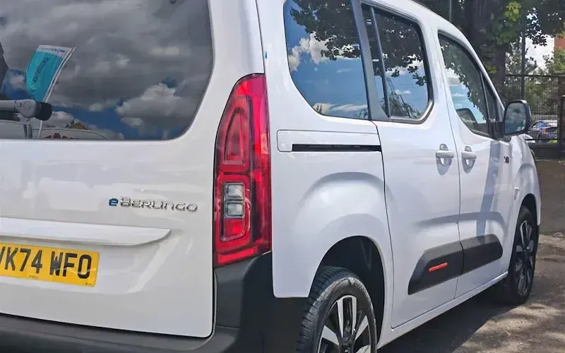 Used Citroën e-Berlingo 100 kW (136 HP) 2024 White MPV