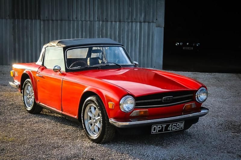 Used Triumph TR6 150 HP (110 kW) 1973 Red Cabriolet