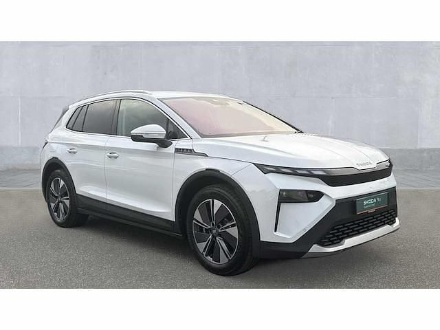 Moon white metallic Used 2025 Skoda Elroq SUV | £32,490 - Image 1/4