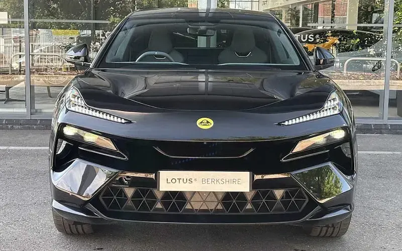 Used Lotus Eletre 450 kW (612 HP) 2026 SUV