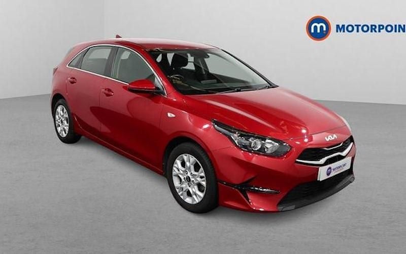Used 2023 Kia Ceed Hatchback | £15,199 (Good price) - Image 1/4