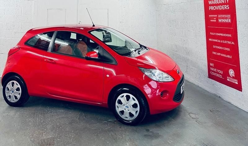 Red Used 2015 Ford Ka Hatchback | £1,495 (Super price) - Image 1/4