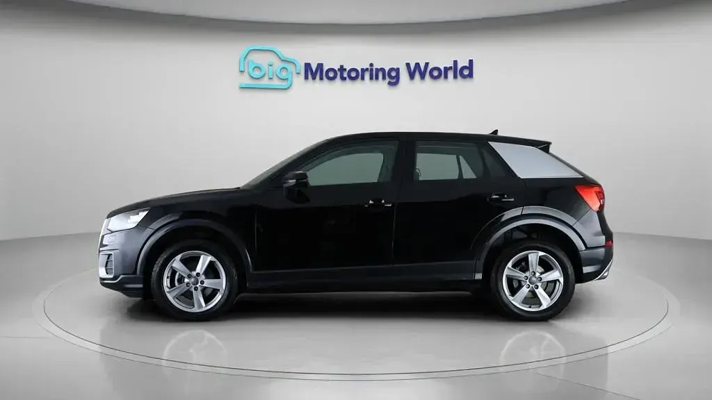 Used Audi Q2 Sport 116 HP (85 kW) 2019 Black SUV