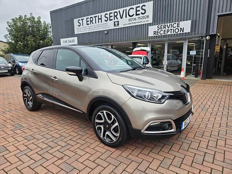 Beige Used 2016 Renault Captur Dynamique SUV | £8,995 (A bit pricey) - Image 1/4