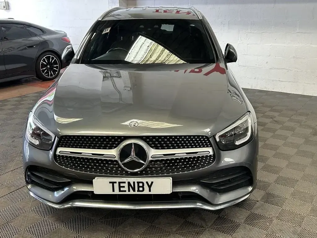 Second-hand Mercedes GLC220 AMG line 194 CP (142 kW) 2021 Gri SUV