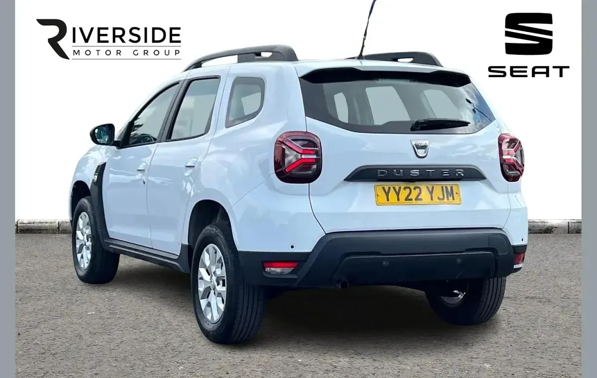 Used Dacia Duster Comfort 91 HP (66 kW) 2022 Glacier white SUV