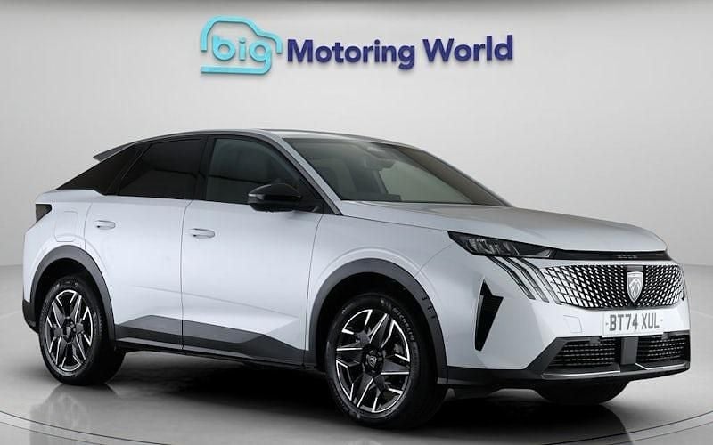 Usado Peugeot 3008 Allure 136 CV (100 kW) 2025 SUV
