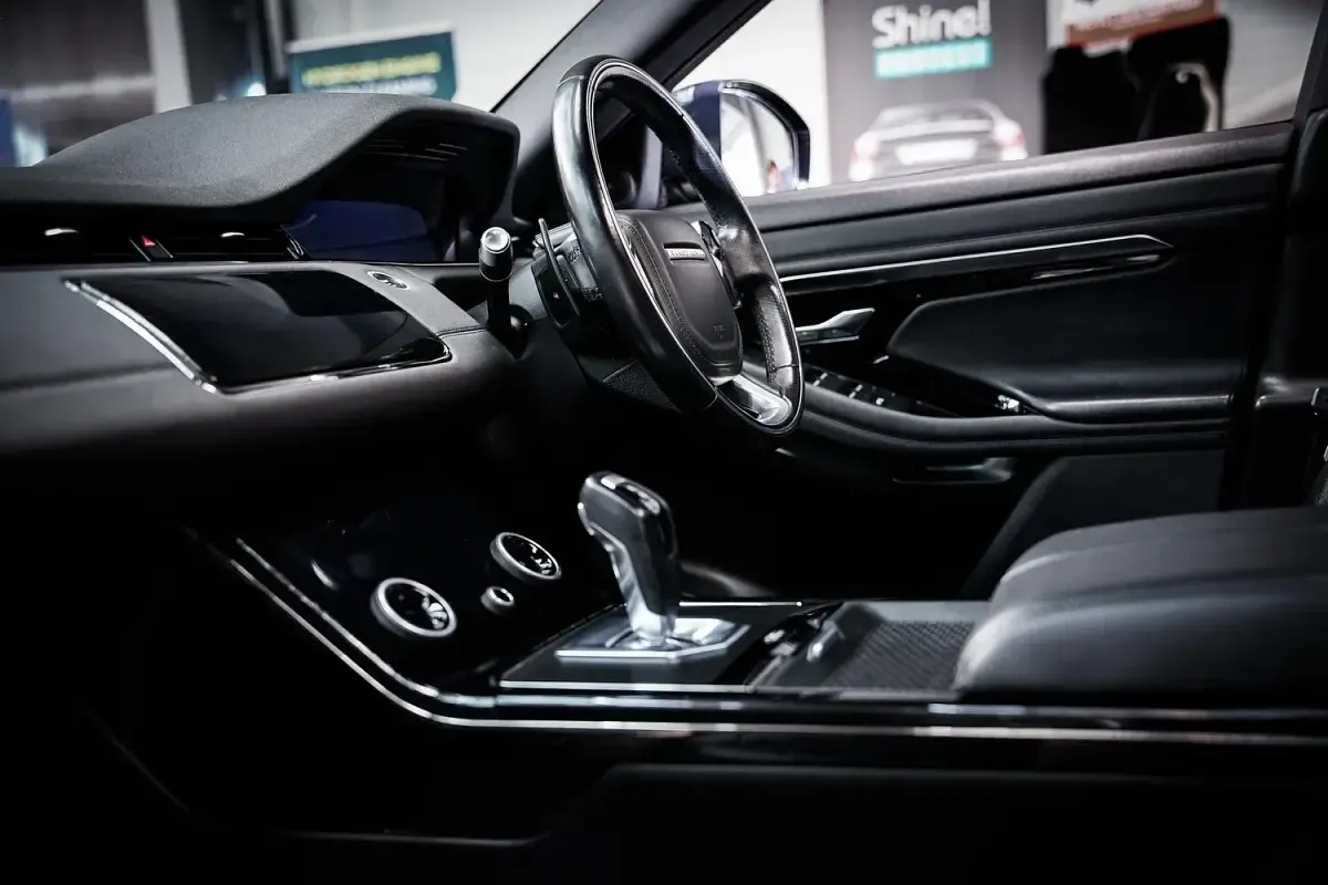 Used Land Rover Range Rover evoque SE Dynamic 2020 Grey SUV
