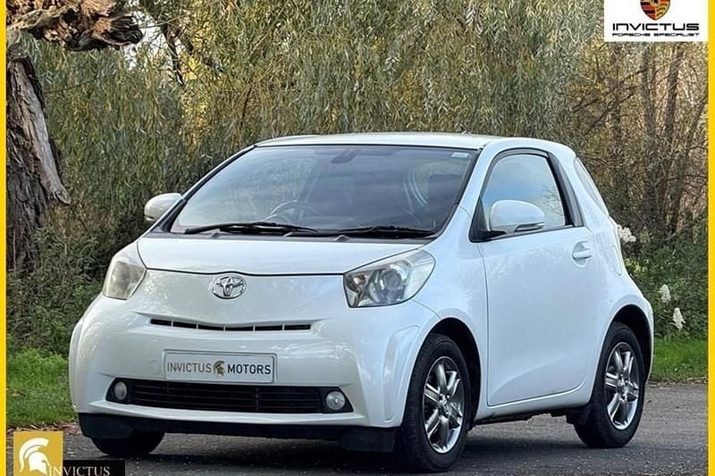 White Used 2009 Toyota iQ Hatchback | £8,790 - Image 1/1