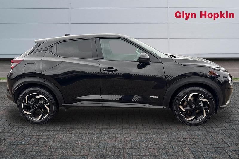 Used Nissan Juke N-Connecta 143 HP (105 kW) 2023 Black SUV