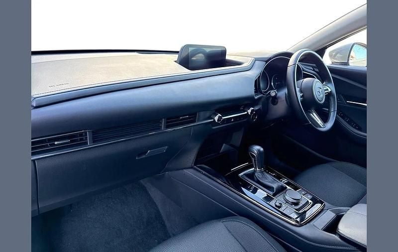 Used Mazda CX-30 Inclusive 120 HP (88 kW) 2023 Silver SUV