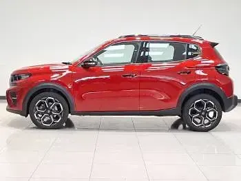 Used Citroën C3 100 HP (73 kW) 2025 Red SUV