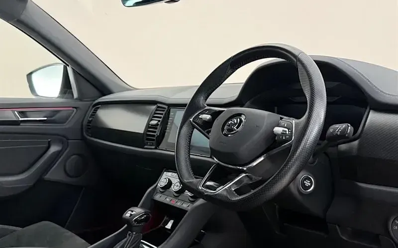 Used Skoda Kodiaq SportLine 190 HP (139 kW) 2023 Grey SUV