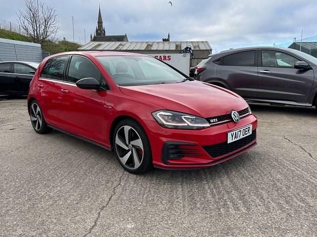 Used VW Golf VII GTI 230 HP (169 kW) 2017 Red Hatchback