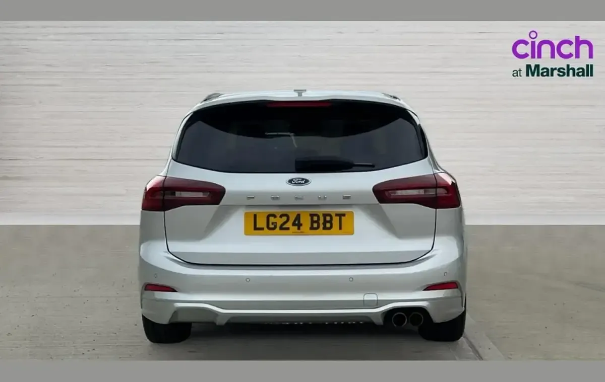 Used Ford Focus ST-Line 123 HP (90 kW) 2024 Silver Estate